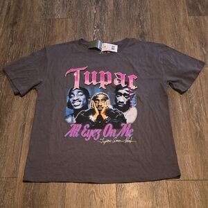 Tupac All Eyes On Me Women's XXL Short Sleeve T-Shirt New w/ Tags!